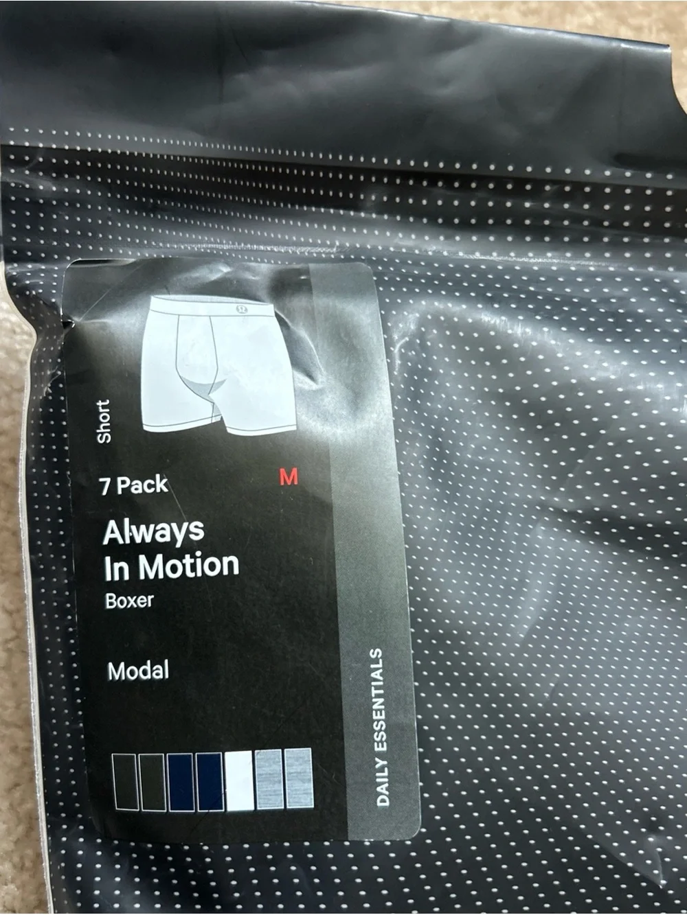 NWT SIZE M Lululemon 7 Pack Always In Motion 5” Short